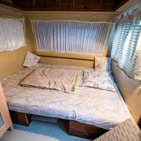 Caravan With Kitchen And Terrace Gobarjeva 1 Campingplatz *
